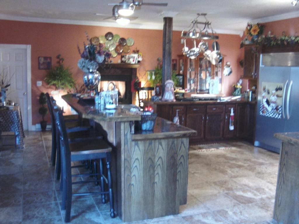 Brookside Inn At Laurens Экстерьер фото